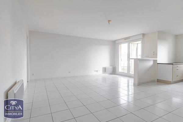 Appartement à vendre 4 pièces 75m² Tours (37100)