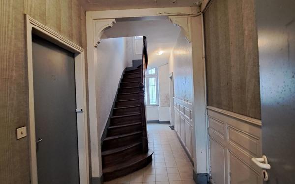 Maison à vendre    9 pièces • 209 m2 Limoges