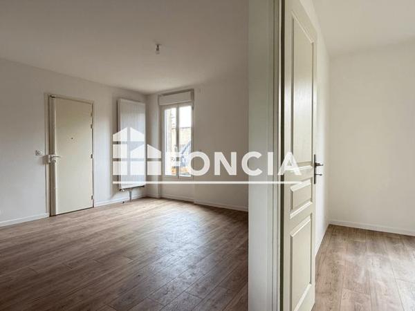 Location Appartement 2 pièces 33.7 m² - 2 RUE DU GENERAL DE GAULLE Neuilly Plaisance 93360