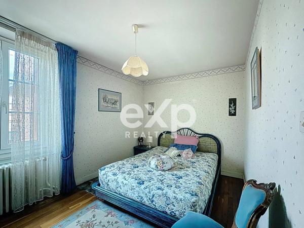 Lamorlaye Centre – Maison familiale en pierre – 5 pièces – 200 m²