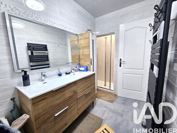 Maison à vendre 6 pièces 125 m² Guignes