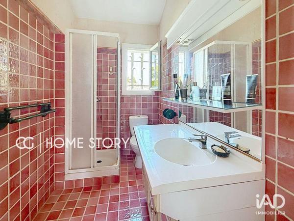 Maison à vendre 5 pièces 135 m² Sanary-sur-Mer