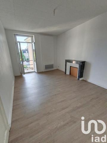 Maison de ville 5 pièces de 102 m² à Dangé-Saint-Romain (86220)