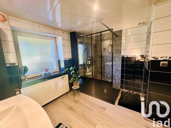 Maison à vendre 5 pièces 145 m² Saint-Sauveur