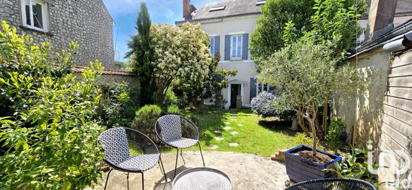 Maison à vendre 9 pièces 205 m² Auneau-Bleury-Saint-Symphorien