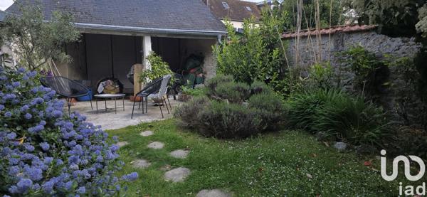 Maison à vendre 9 pièces 205 m² Auneau-Bleury-Saint-Symphorien