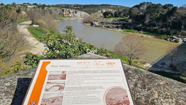 Terrain à vendre    Collias