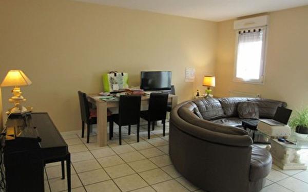 Appartement à vendre    3 pièces •  Vic-en-Bigorre