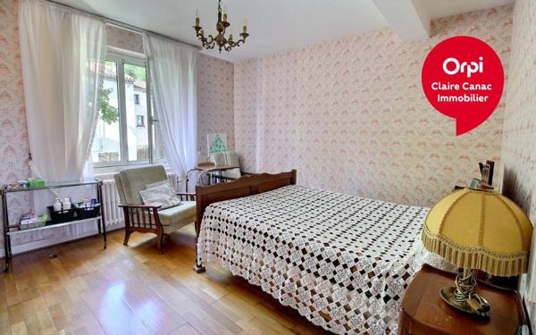 Maison à vendre    6 pièces •  Labruguière