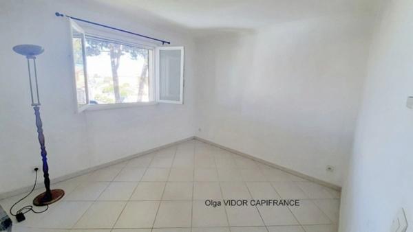 Dpt Hérault (34), à vendre LE GRAU D'AGDE maison P5 terrain 1000 m² double garage