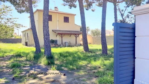Dpt Hérault (34), à vendre LE GRAU D'AGDE maison P5 terrain 1000 m² double garage