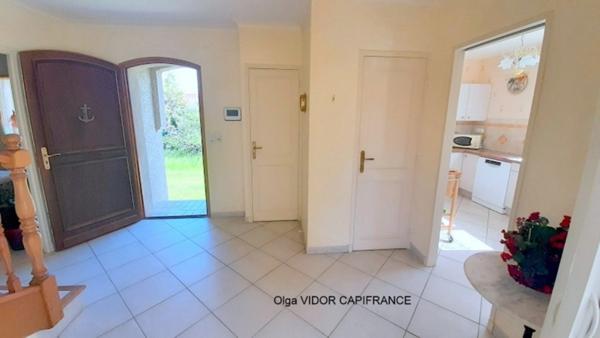 Dpt Hérault (34), à vendre LE GRAU D'AGDE maison P5 terrain 1000 m² double garage
