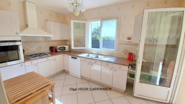 Dpt Hérault (34), à vendre LE GRAU D'AGDE maison P5 terrain 1000 m² double garage