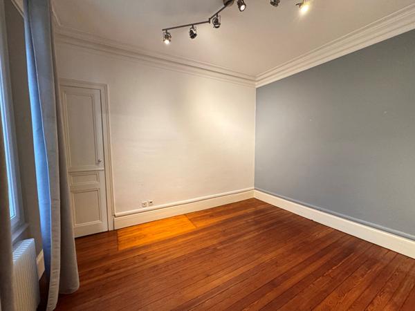 Appartement 92 m² ? 3 pièces ? Charme de l'ancien