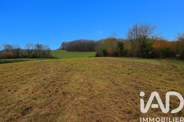 Terrain à vendre 3 800 m² Estampes