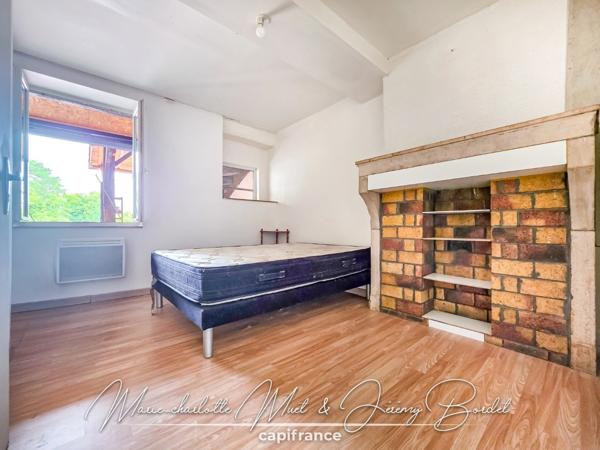 Appartement T2 avec Grenier et terrasse à PONT DE VAUX