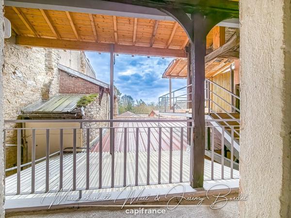 Appartement T2 avec Grenier et terrasse à PONT DE VAUX