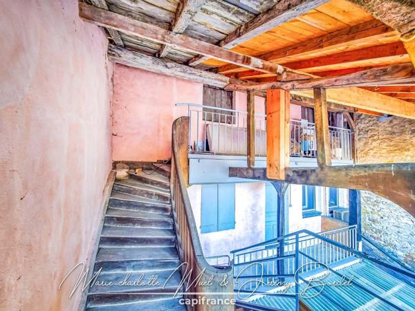 Appartement T2 avec Grenier et terrasse à PONT DE VAUX