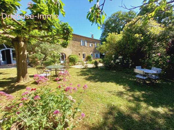 Maison à vendre 11 pièces de 330 m²