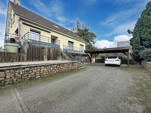 Maison familiale 165 m² avec sous-sol complet
