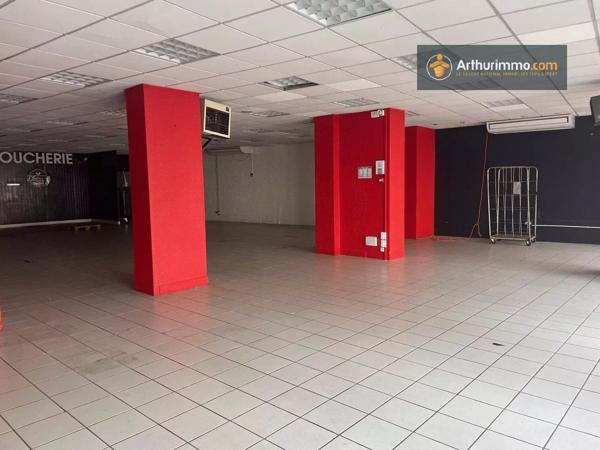 Vente Local commercial 4 pièces 270 m2 à Lavelanet