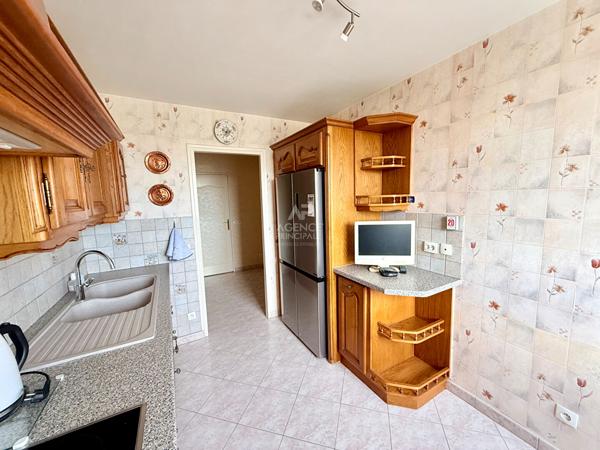Appartement 4 pièces à vendre à Conflans Sainte Honorine - Réf 8389 241 000 € **  - Référence  8422