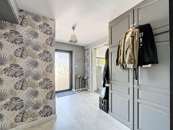 Maison Beaufort En Anjou 6 pièce(s) 136 m2