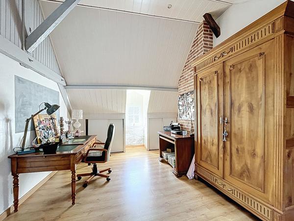 Maison Beaufort En Anjou 6 pièce(s) 136 m2