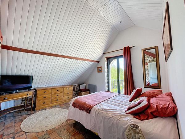 Maison Beaufort En Anjou 6 pièce(s) 136 m2