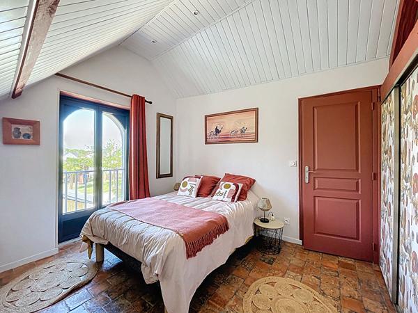 Maison Beaufort En Anjou 6 pièce(s) 136 m2