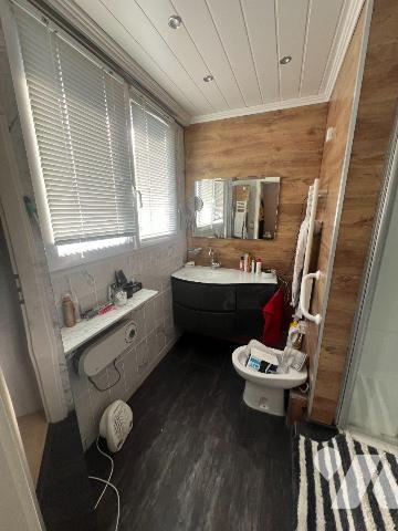 A vendre chez votre Notaire, appartement proximité immédiate de la plage de Dunkerque Malo les ...