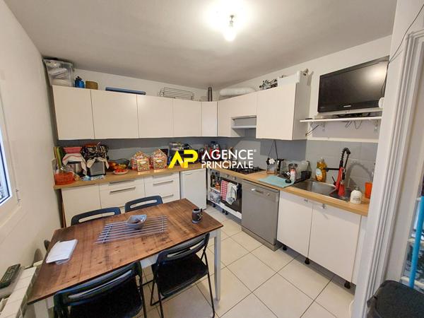 Maison Bezons 6 pièce(s) €405 000 ** - Référence 4193