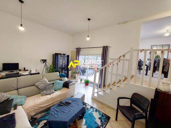 Maison Bezons 6 pièce(s) €405 000 ** - Référence 4193