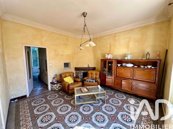 Immeuble à vendre 155 m² Nîmes