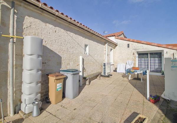 Maison Les Magnils Reigniers 3 pièce(s) 96 m2
