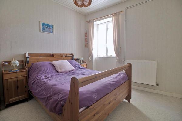 Maison Les Magnils Reigniers 3 pièce(s) 96 m2