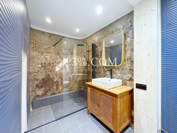 Maison 5 pièce(s) 3 chambre(s) 145.7 m²