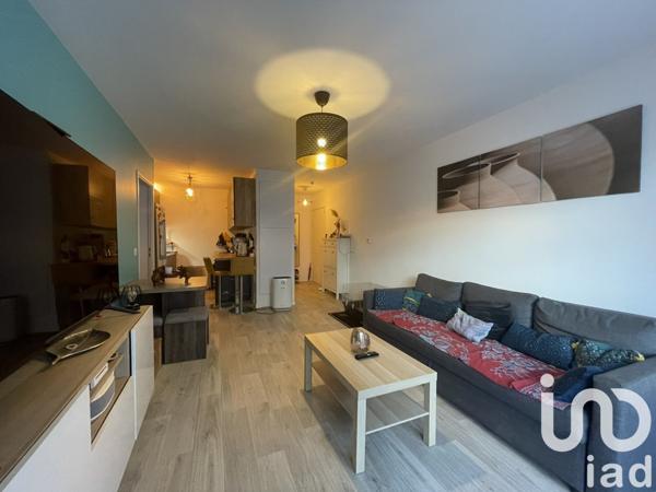 Appartement 3 pièces de 64 m² à Le Blanc-Mesnil (93150)