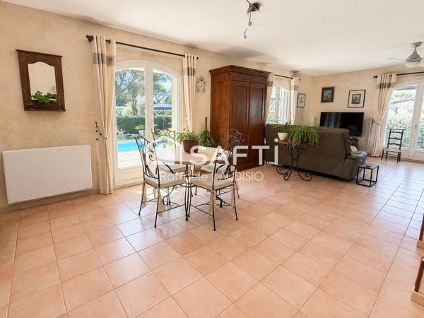 Villa, au calme avec piscine et la mer à 3 min!