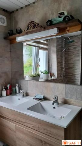 Maison individuelle de 4 chambres en excellent état à la Vôge-les-Bains 88240