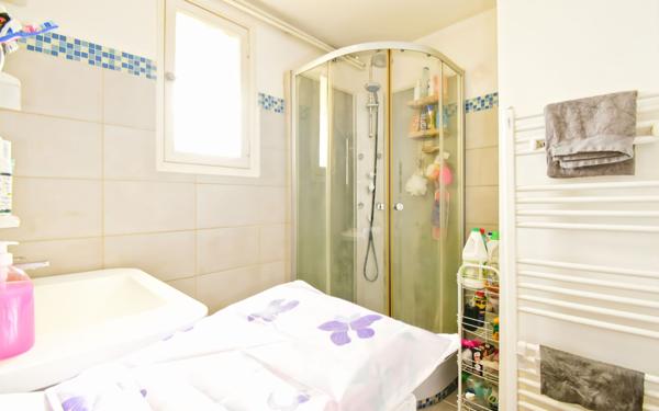 Appartement à vendre    4 pièces • 74,83 m2 Valence