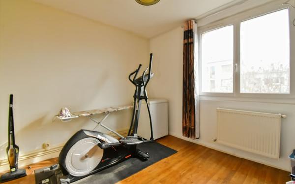 Appartement à vendre    4 pièces • 74,83 m2 Valence