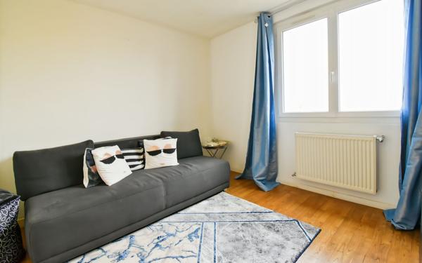 Appartement à vendre    4 pièces • 74,83 m2 Valence
