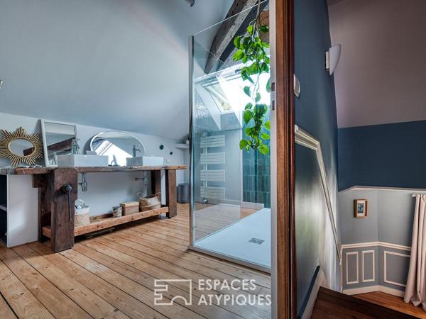 Demeure bourgeoise rénovée avec maison annexe et jardin en centre-ville