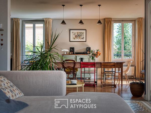Demeure bourgeoise rénovée avec maison annexe et jardin en centre-ville