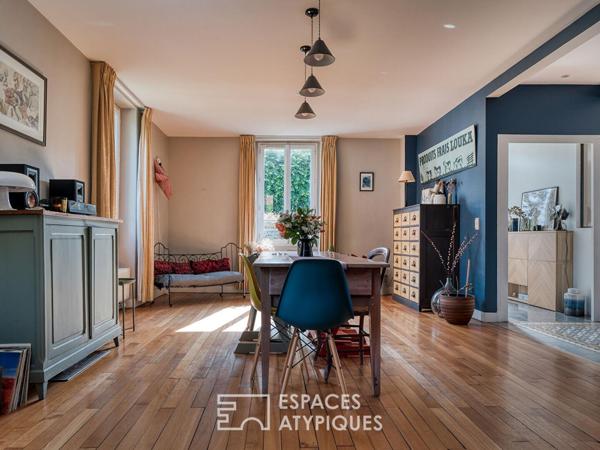 Demeure bourgeoise rénovée avec maison annexe et jardin en centre-ville