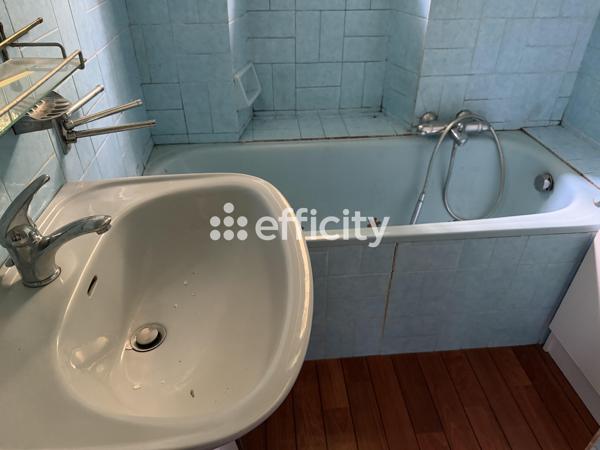 Maison
         4 pièces
        - 105 m² Exclusivité 75 300 € *