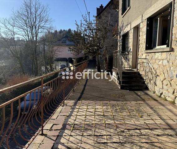 Maison
         4 pièces
        - 105 m² Exclusivité 75 300 € *