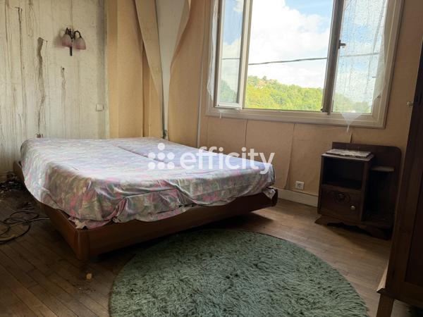 Maison
         4 pièces
        - 105 m² Exclusivité 75 300 € *