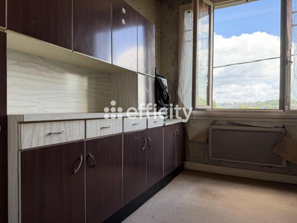 Maison
         4 pièces
        - 105 m² Exclusivité 75 300 € *
